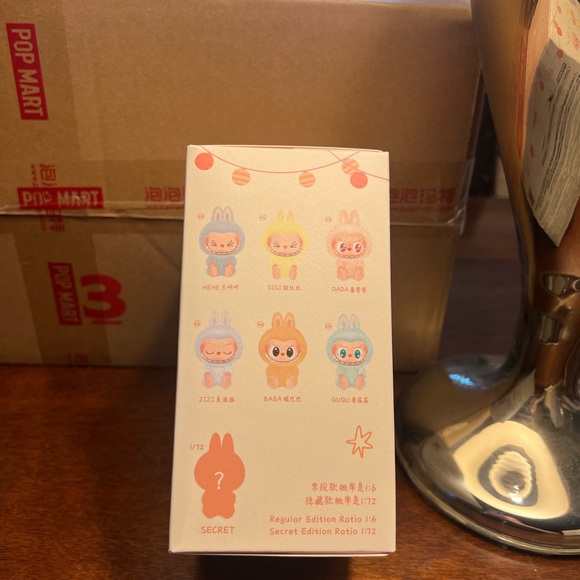 NIB Zizi Labubu Have a Seat Pop Mart - Picture 4 of 6